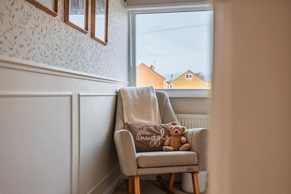 4 Bowness Ave-57.jpg