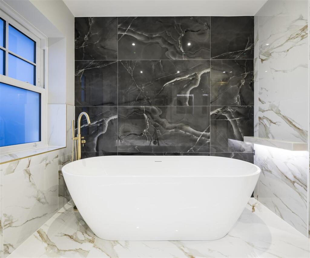 1 Cavell Road-4188-Pano.jpg