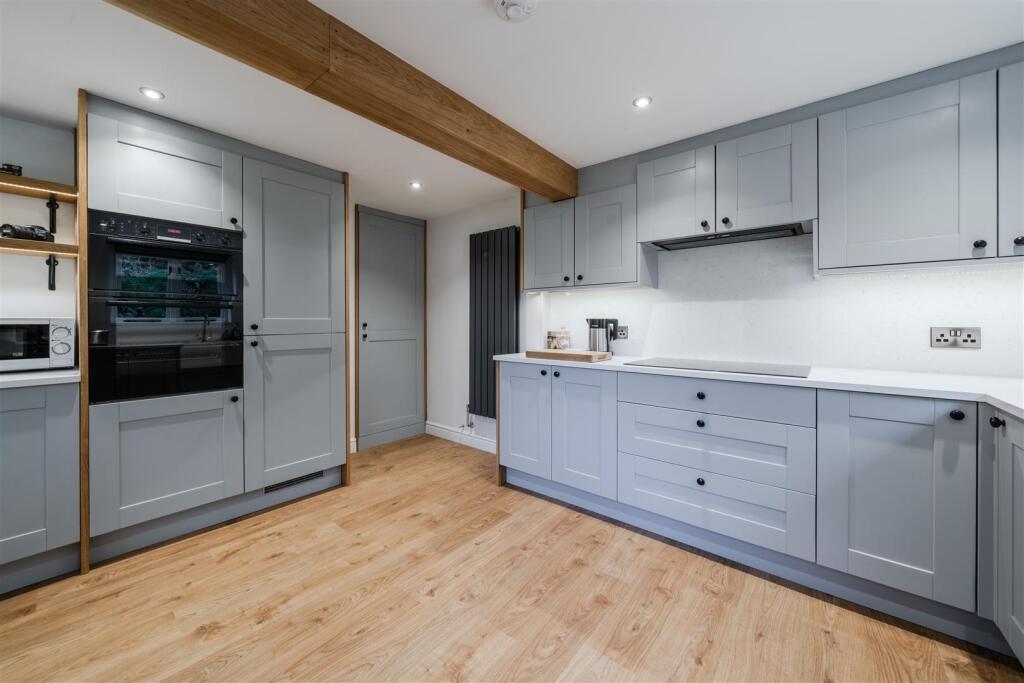 Kitchen-3.jpg