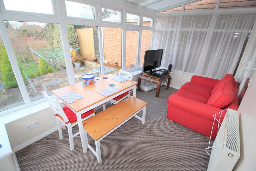 Lounge/Conservatory