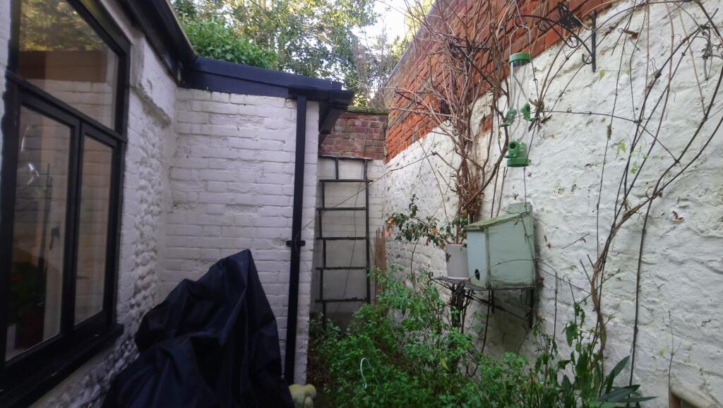 Courtyard Garden