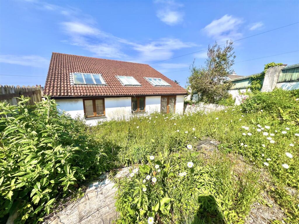 Rear garden.jpg