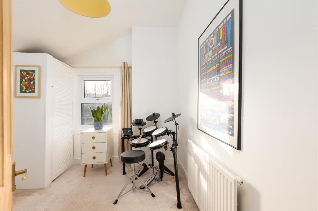 33 Repton Road, BS4-14.jpg