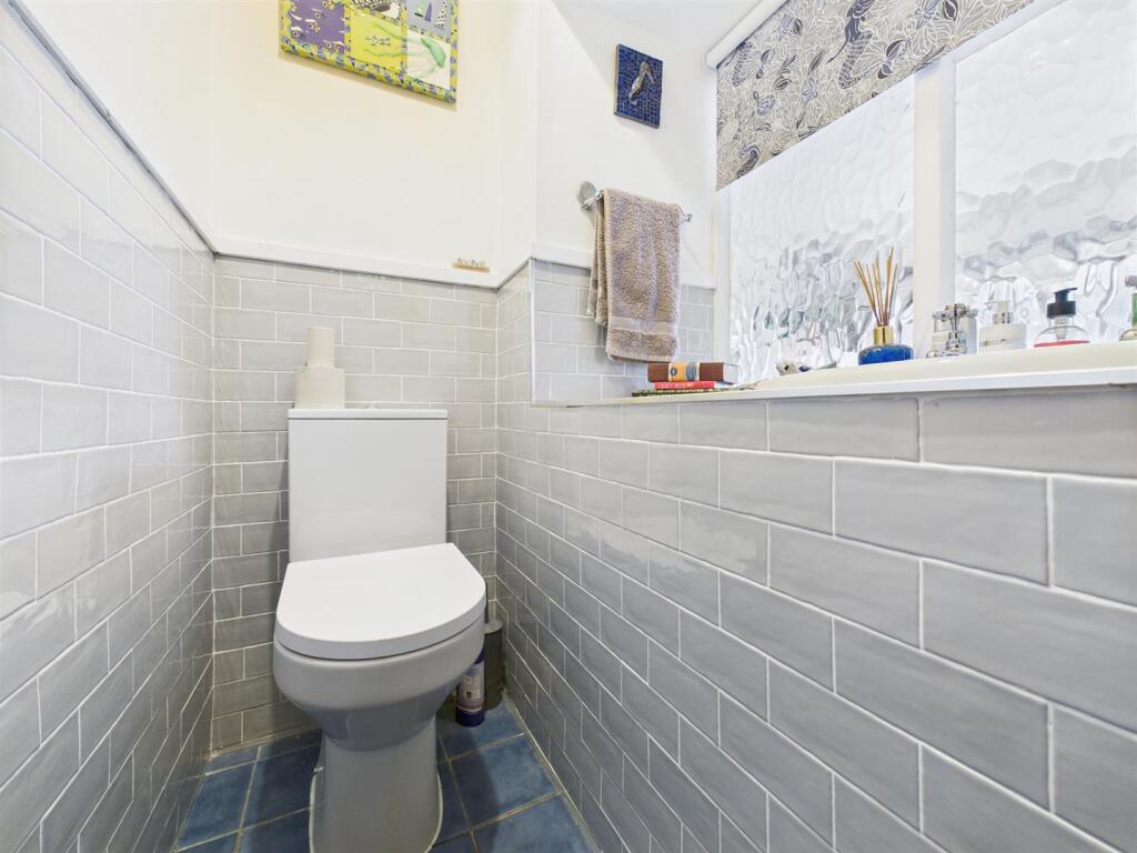 Wc: