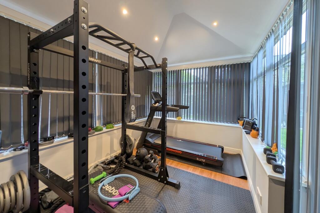 Ewemove Brighouse - Withinfield Southowram (22)