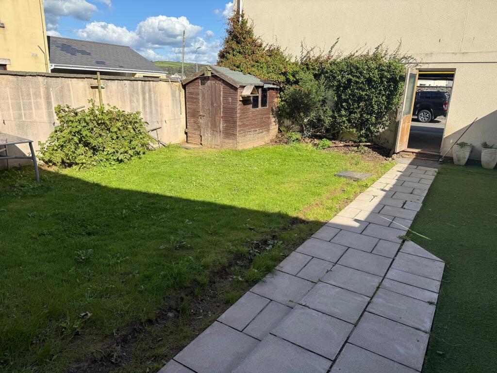 GARDEN