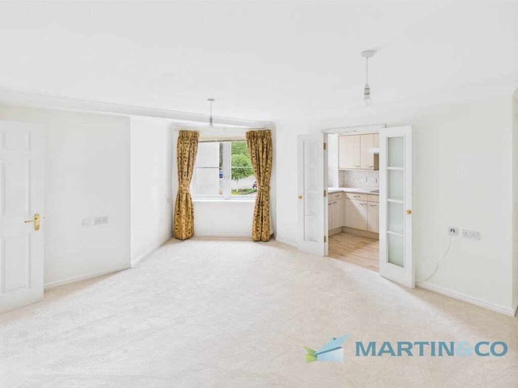 CAM02145G0-PR0063...