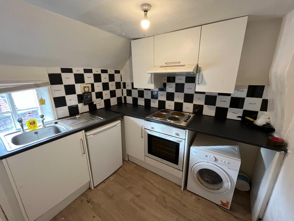 Flat 2 6-8 Bow Street, Guisborough, North Yorkshire, TS14