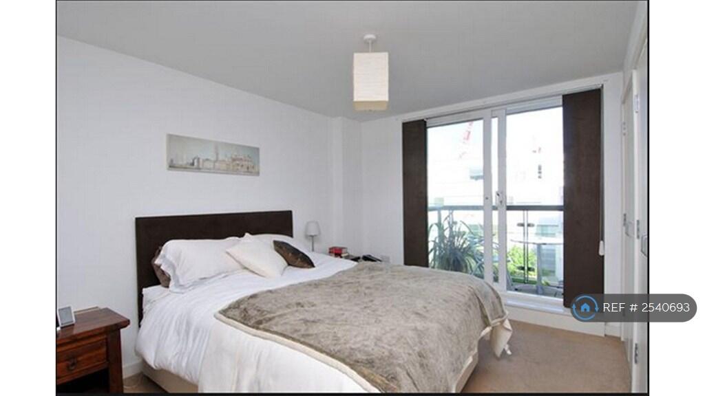 2nd Bedroom + Balcony Views