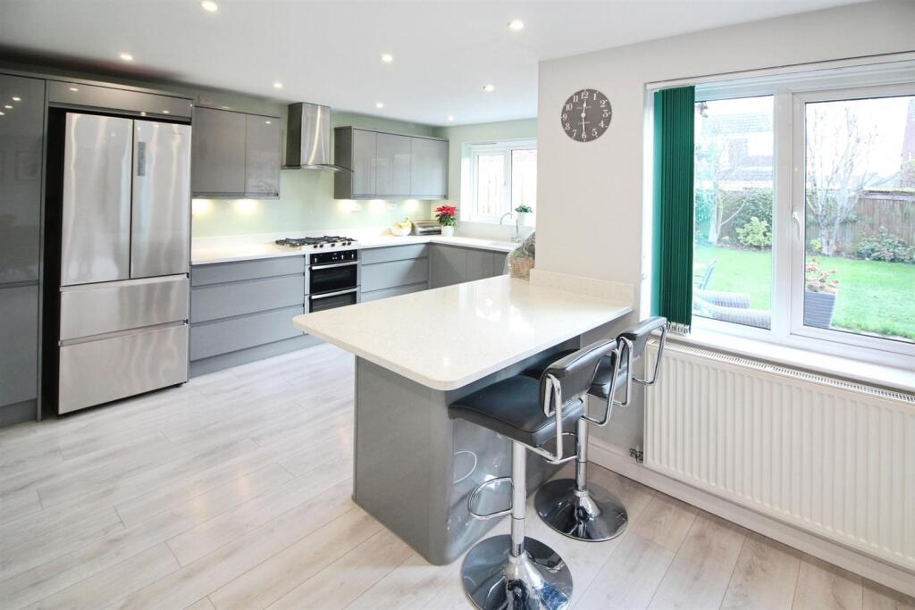 Breakfast bar