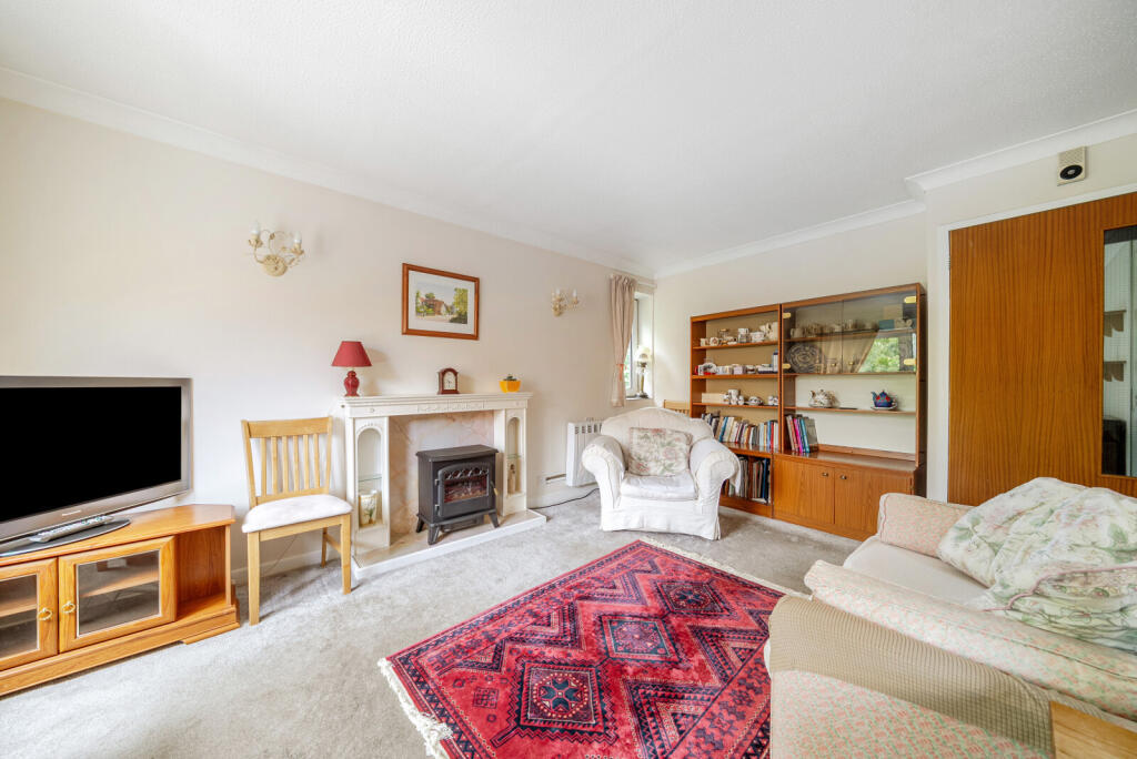 1329049-6-687f618...