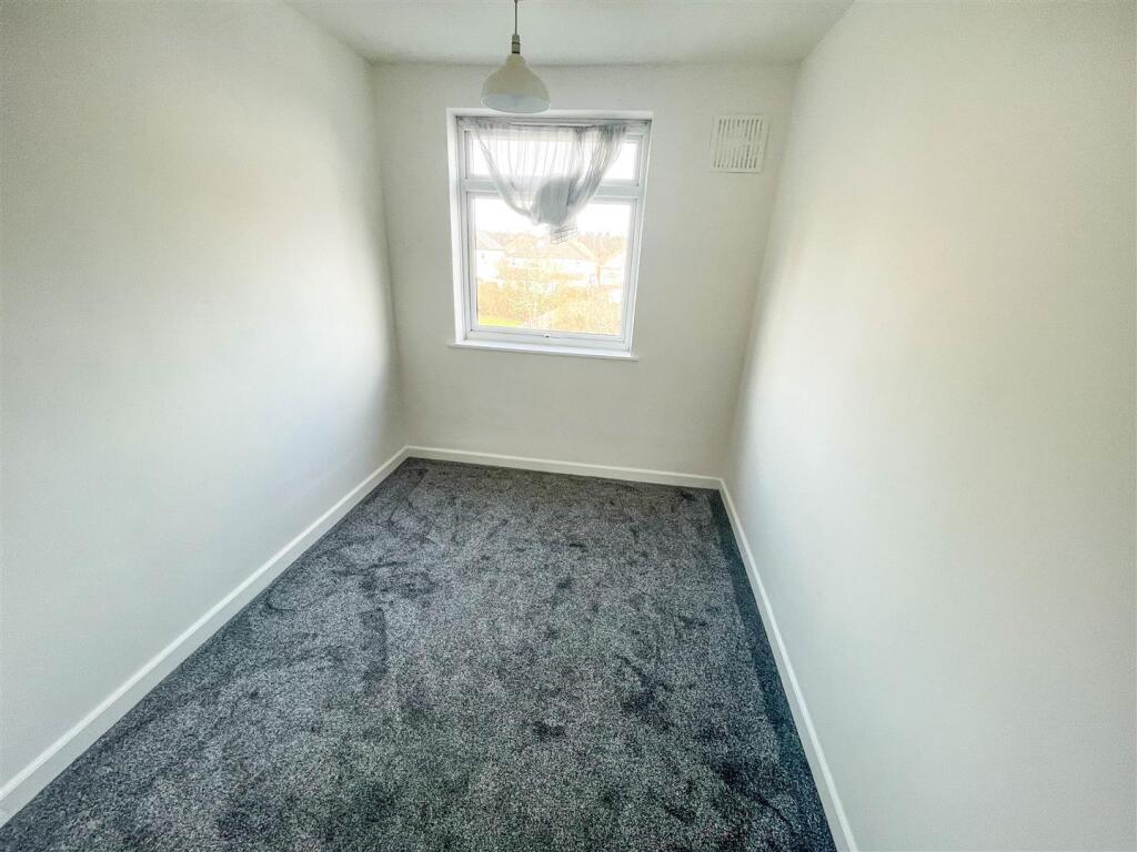 Single Bedroom