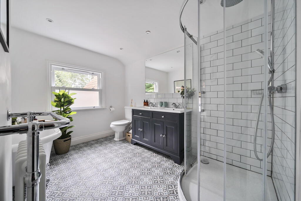 1334326-5-6890e6d...