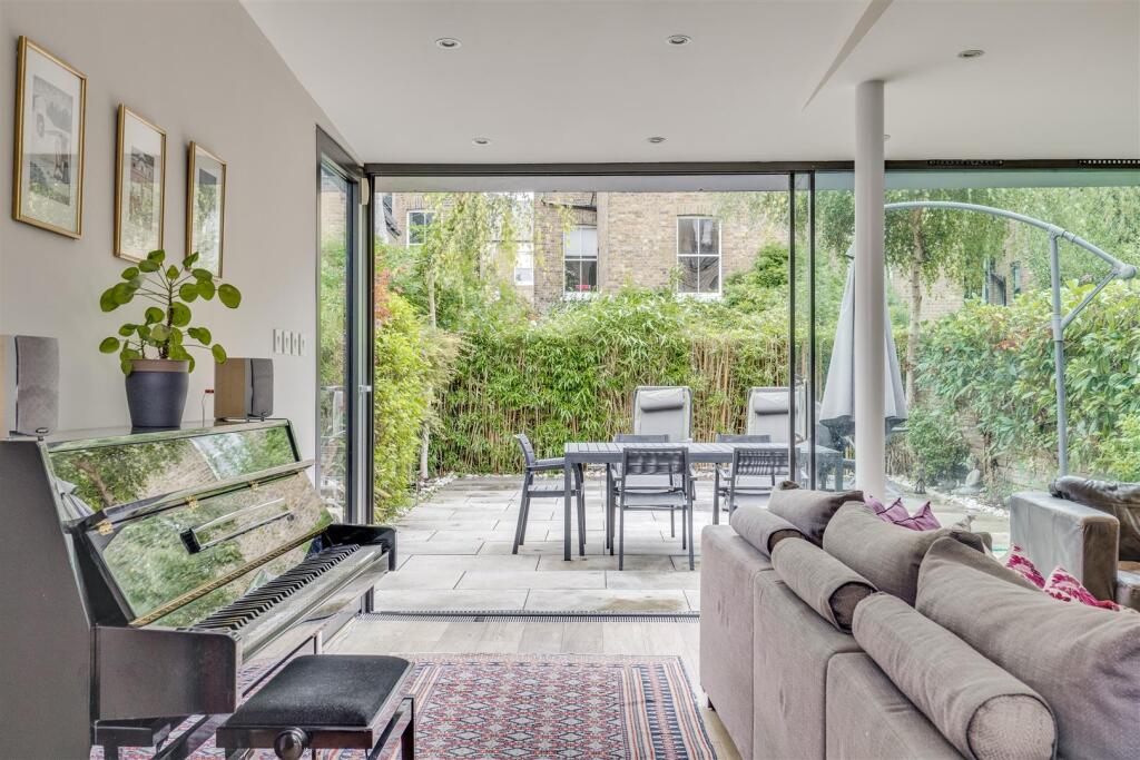 Shirlock Road 24-30.jpg