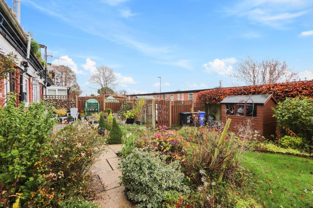 GARDEN