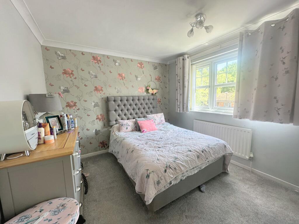 F6DAEDA6-E7D9-46DF-81C4-F593ECCE7AD9