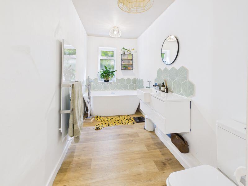 Ground Floor Bathroom