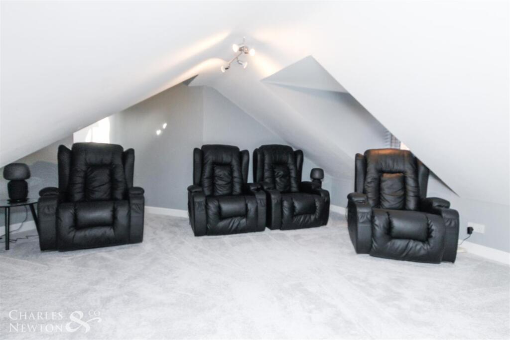 Pentridge Drive  (88)_.jpg