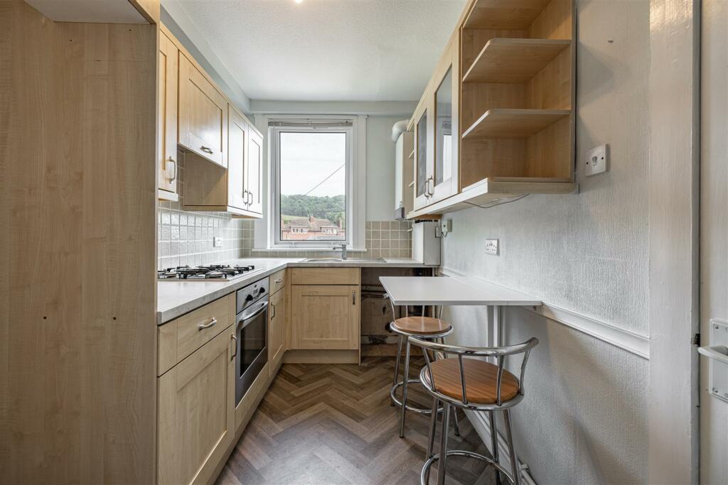 23 Tweed Crescent Galashiels 14.JPG