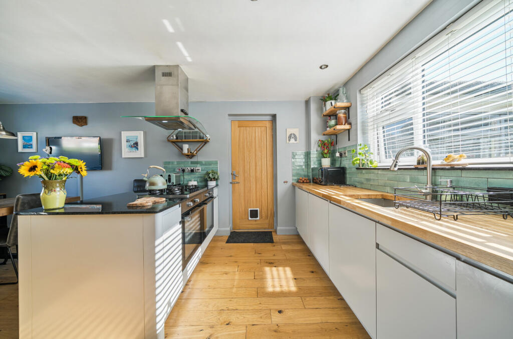 1357851-15-68d27f...