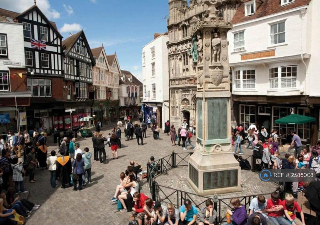 Cathedral Square Right Next Door