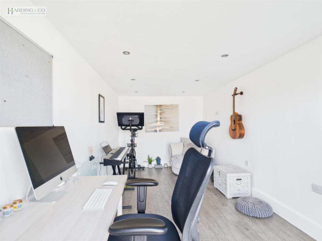 OfficeGym.jpg