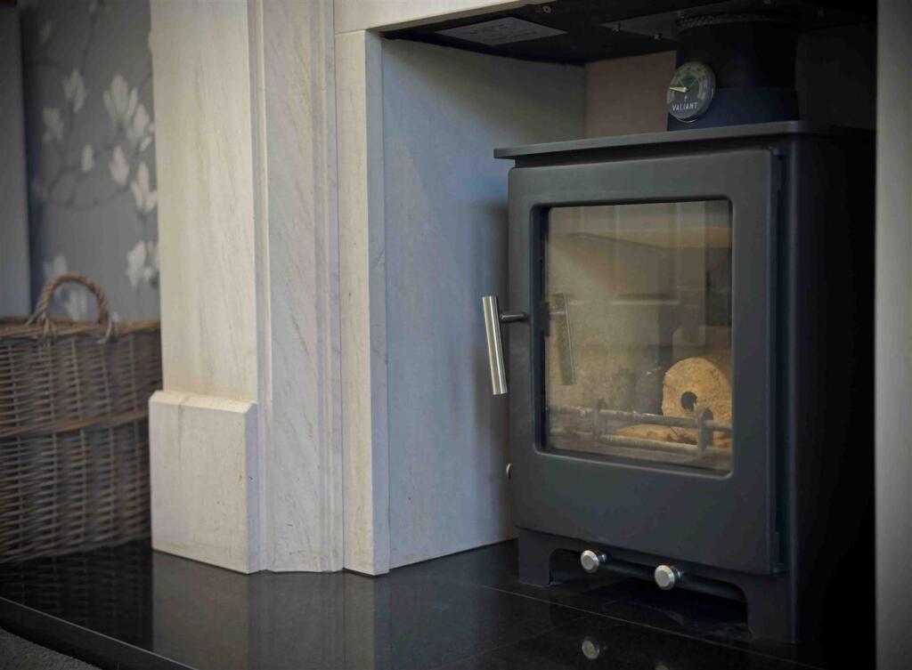 Fireplace.jpg