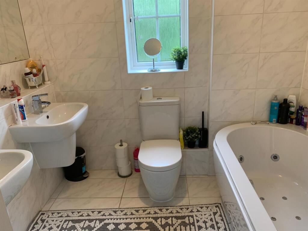 WhatsApp Image 2025-07-25 at 09.34.44 (1).jpeg