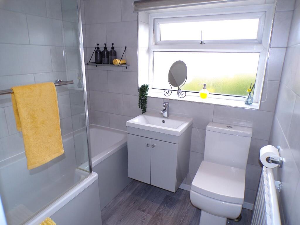 GailCl12bath.JPG