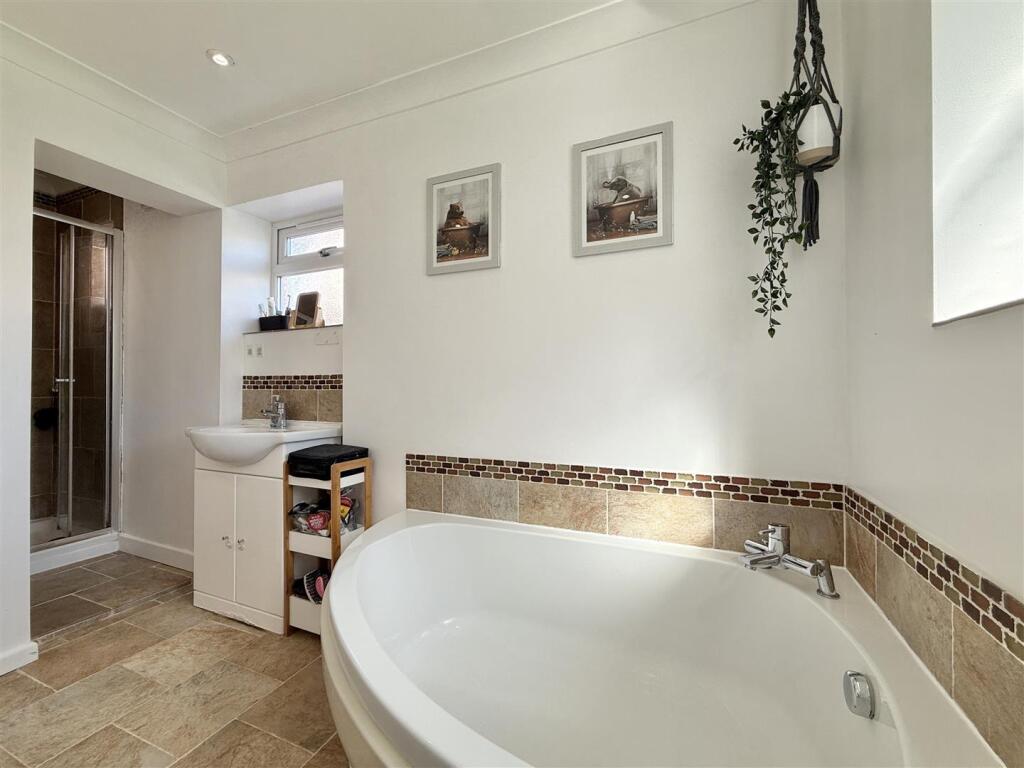 Family  Bathroom.jpeg