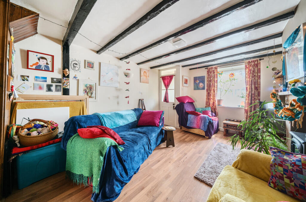 1327782-8-6882631...