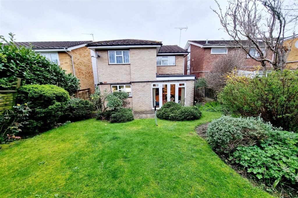 REAR ELEVATION OF PROPERTY &amp; GARDEN: