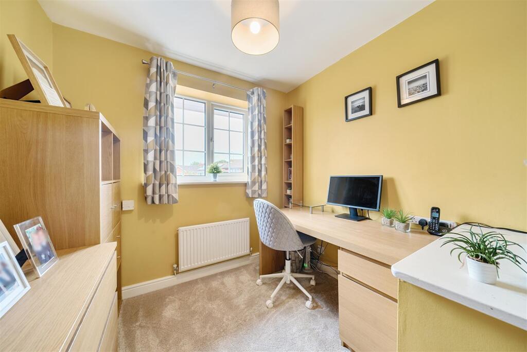 13 Keats, Galley Common