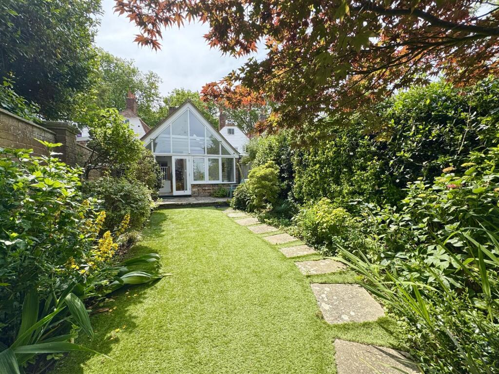 GARDEN