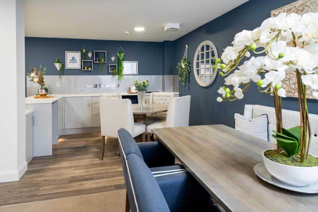 Farnham House Homeowners Lounge  