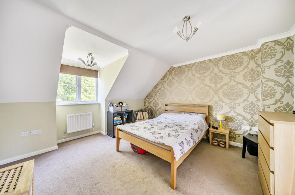 1324710-18-68700c...