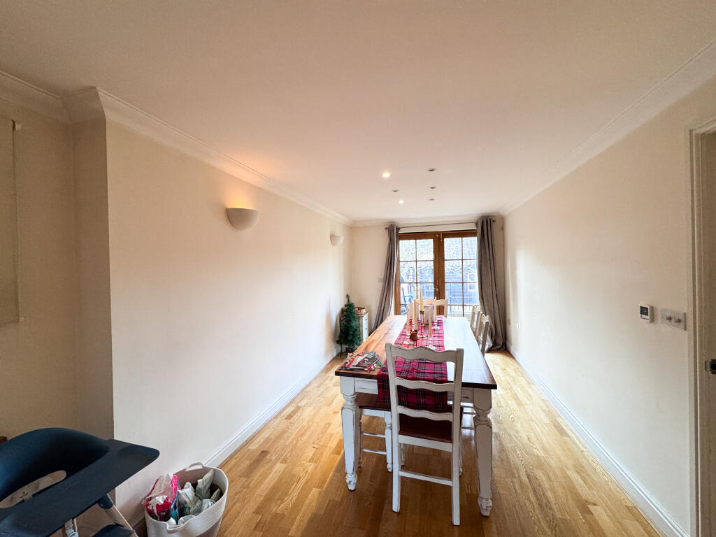 20251128_132806315_iOS