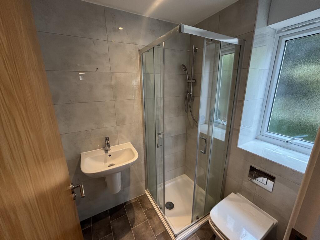 En-suite Bathroom