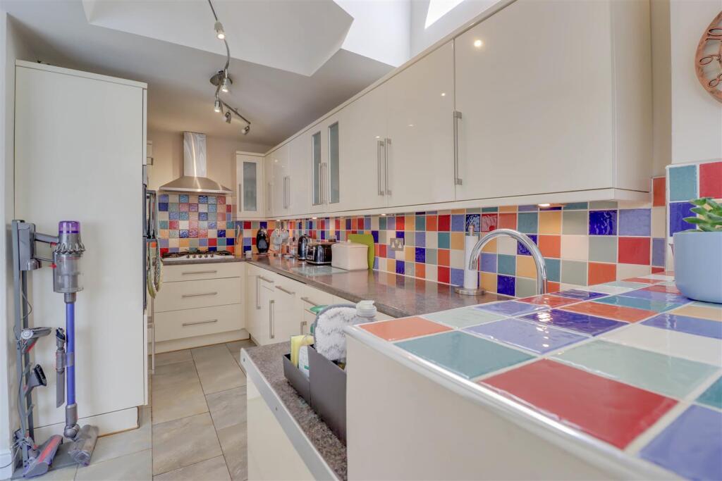 10 ST CHARLES DRIVE-9.jpg