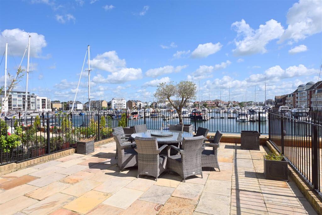 Waterside PatioTerrace