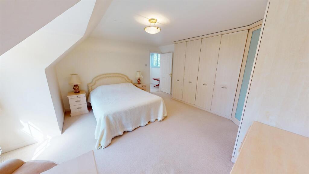 Trafalgar Road Bedroom