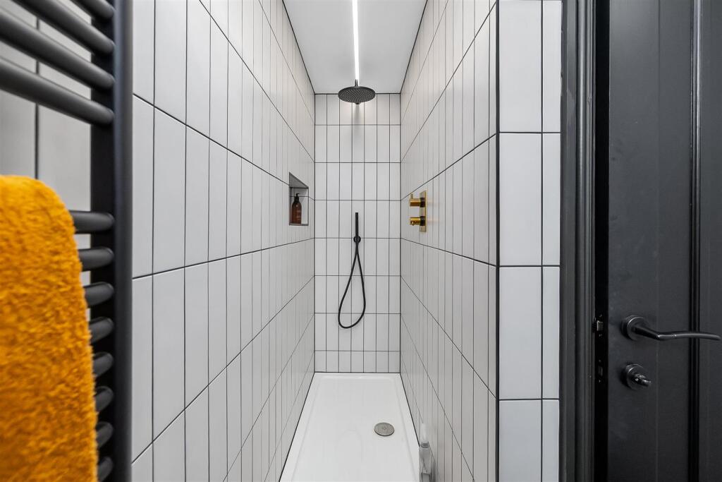 Shower Room 2