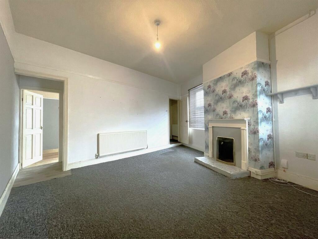 WhatsApp Image 2024-11-22 at 09.06.26 (2).jpeg