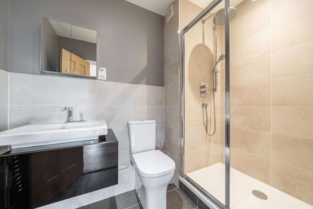 1382849-14-691c77...