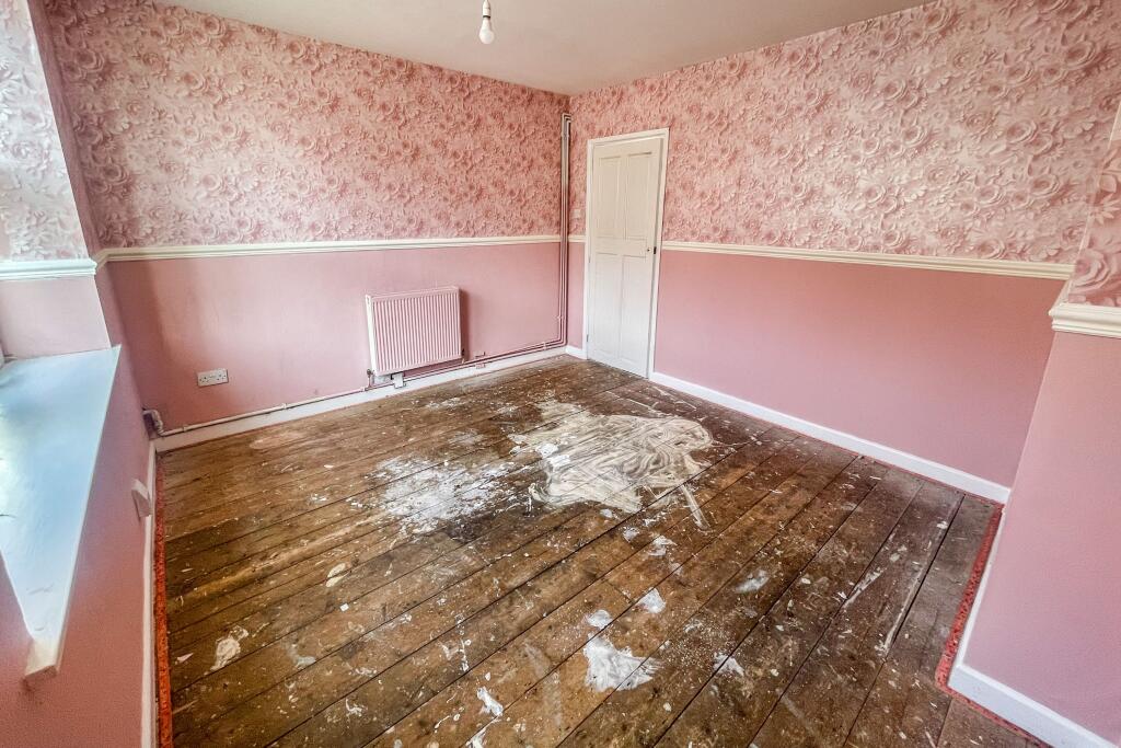 Flat 2, 49 Roseberry Road, Redfield, Bristol, BS5 9QD