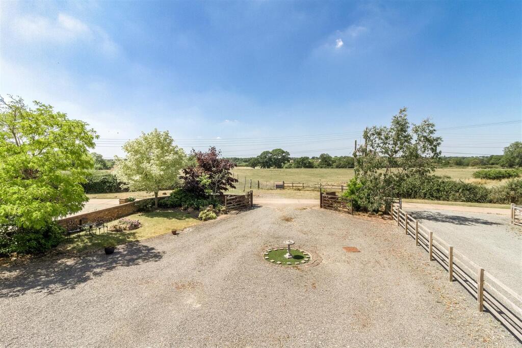 2 Maxstoke Barns, Maxstoke