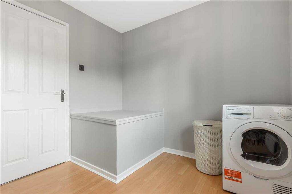Bedroom Three (2)