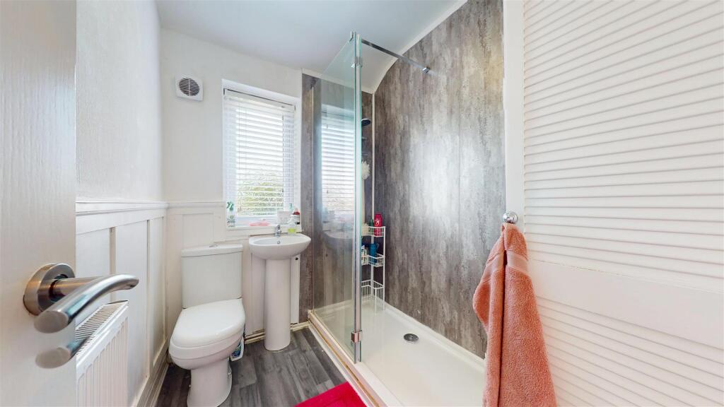 Litherland Crescent Bathroom