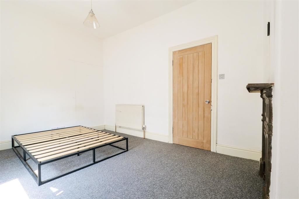 BEDROOM THREE.jpg