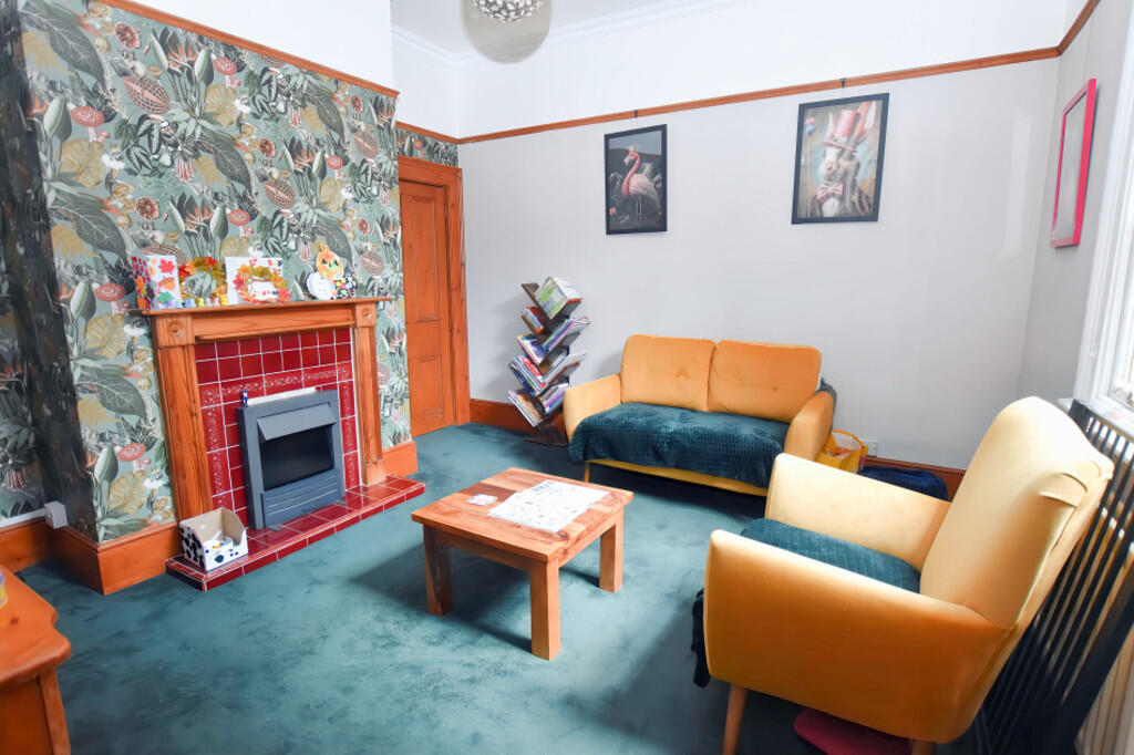 Sitting Room 1a